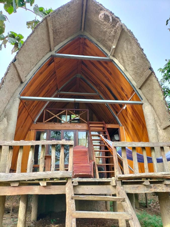 Rice Straw Green Lodge- Resort Quan Tom 外观 照片