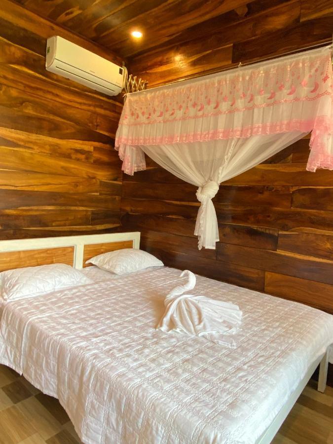 Rice Straw Green Lodge- Resort Quan Tom 外观 照片