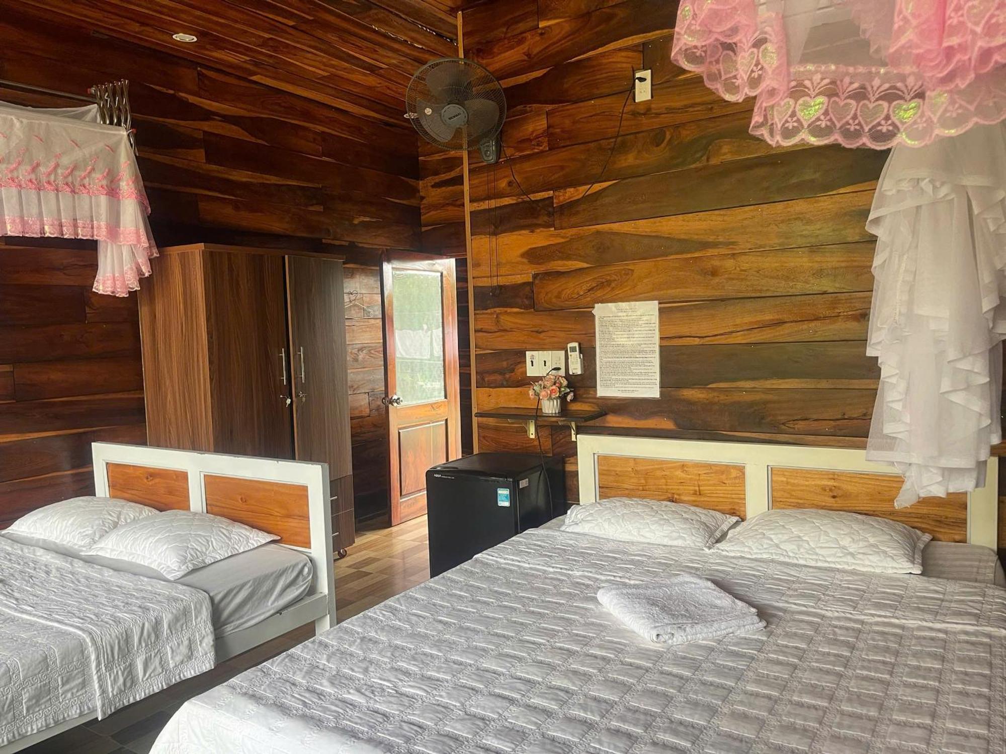 Rice Straw Green Lodge- Resort Quan Tom 外观 照片